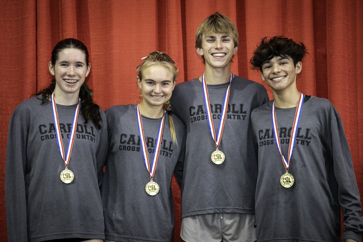 SmitsElizabeth's tweet photo. Regionals

Amazing day for the Dragons! Regional champions for both the boys and girls, and a personal 4th place overall finish. It is so incredible to be a part of this tradition of excellence. 

“Courage is being scared to death, but saddling up anyway”

#ProtectTheTradition https://t.co/B61nVjsPrT