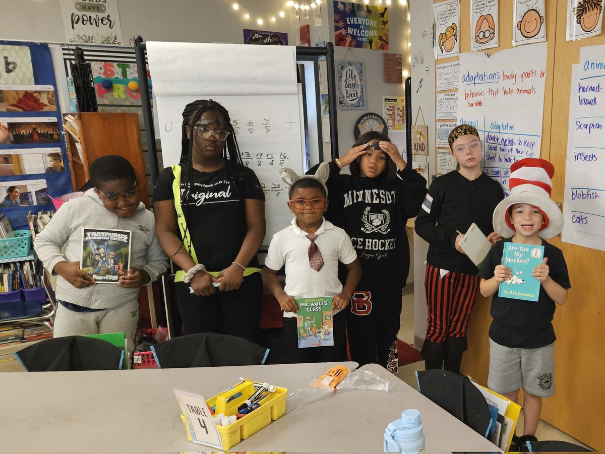 𝕄𝕤. 𝕄𝕠𝕟𝕚𝕫 tweet media