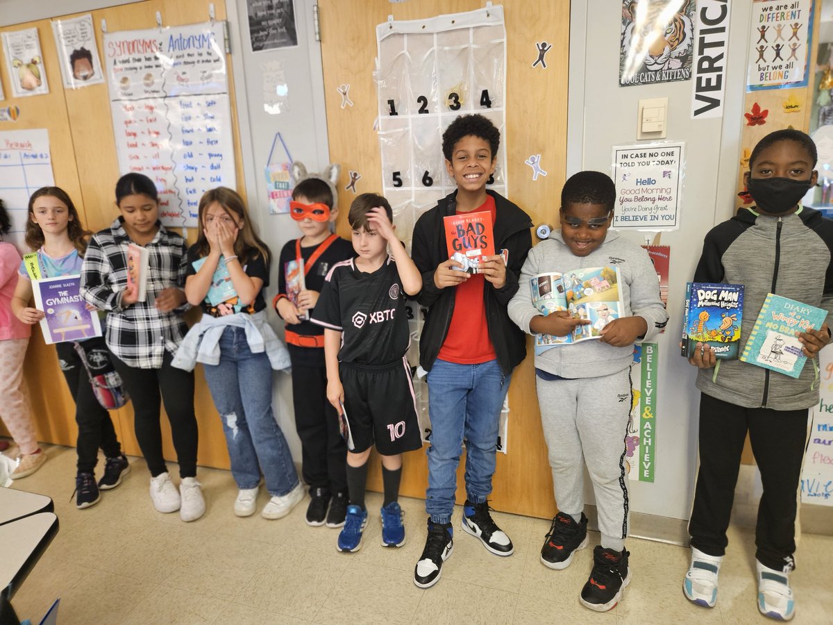 𝕄𝕤. 𝕄𝕠𝕟𝕚𝕫 tweet media