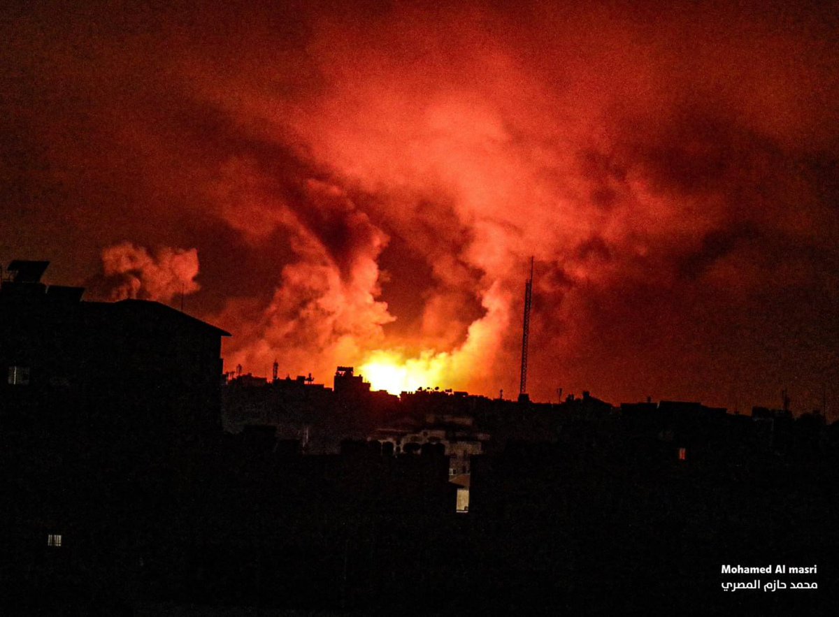 Gem Master ๐๐ ๐น๐ณ (@oussamarh96) on Twitter photo #BREAKING| pictures showing #Israel's violent and intensive strikes across #Gaza as a complete telecommunication outage continues.
Photos credit: Muhammad Hazem Al Masri
#ุงุทูุงู_ุบุฒู_ููุงุฌููู_ุงูู
ูุช #ุบุฒู_ุงูุนุฒู
#IsraeliNewNazism #Gazabombing
#ุบุฒุฉ_ุชุณุชุบูุซ #GazaGenocides #BREAKING| pictures showing #Israel's violent and intensive strikes across #Gaza as a complete telecommunication outage continues.
Photos credit: Muhammad Hazem Al Masri
#ุงุทูุงู_ุบุฒู_ููุงุฌููู_ุงูู
ูุช #ุบุฒู_ุงูุนุฒู
#IsraeliNewNazism #Gazabombing
#ุบุฒุฉ_ุชุณุชุบูุซ #GazaGenocides