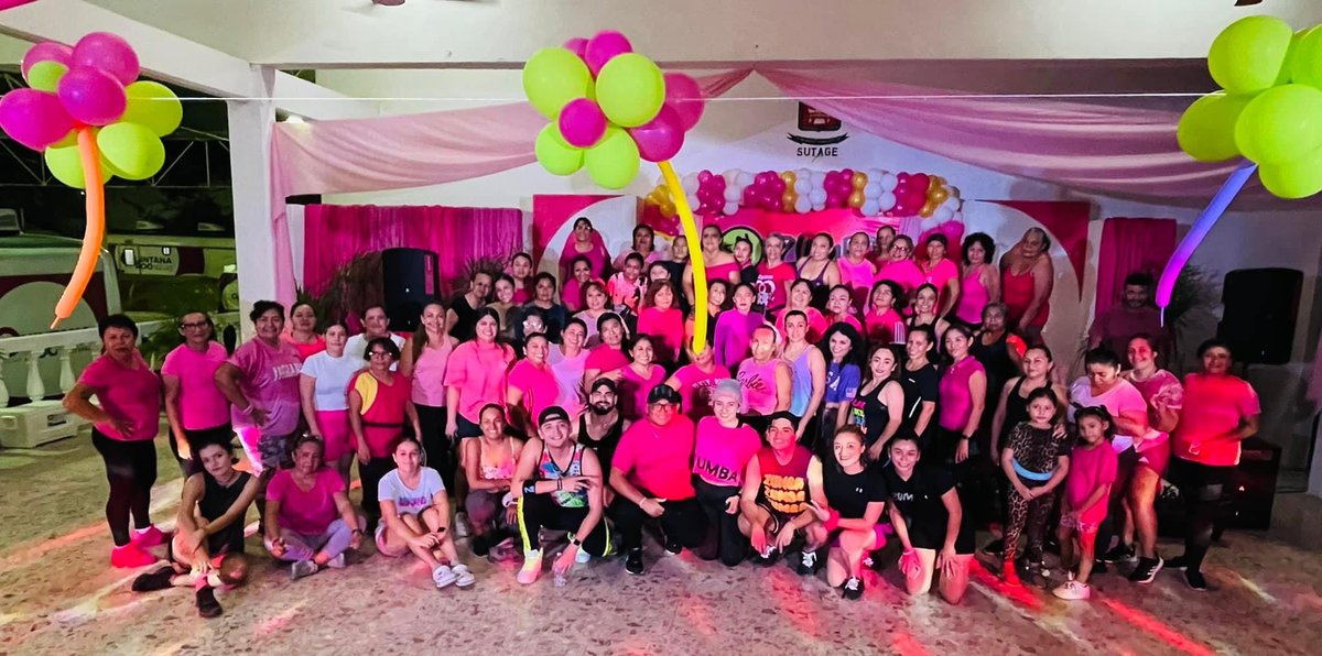 RobertoPootV's tweet photo. Hoy fue un gran día para todas nuestras agremiadas del #SUTAGE en el cierre de la SEMANA ROSA 2023, conferencias para su mejoramiento personal, caravanas de salud, comida, baile, nuestro gran show de NANI NAMU y muchas sorpresas más 👍 @MaraLezama @cristtytorres @JoseAdrianDiaz https://t.co/1BEThB5Df3
