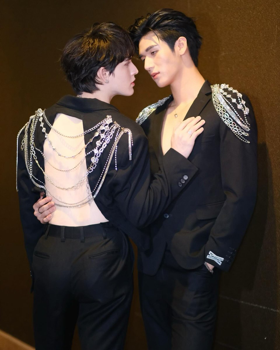 Yai (@consiliadapibu) on Twitter photo 