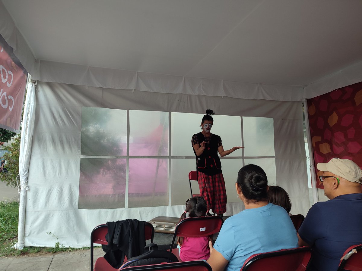 Espectáculo de clowns en el Festival Semillas <a href="/SemillasUACM/">Semillas Festival UACM</a>