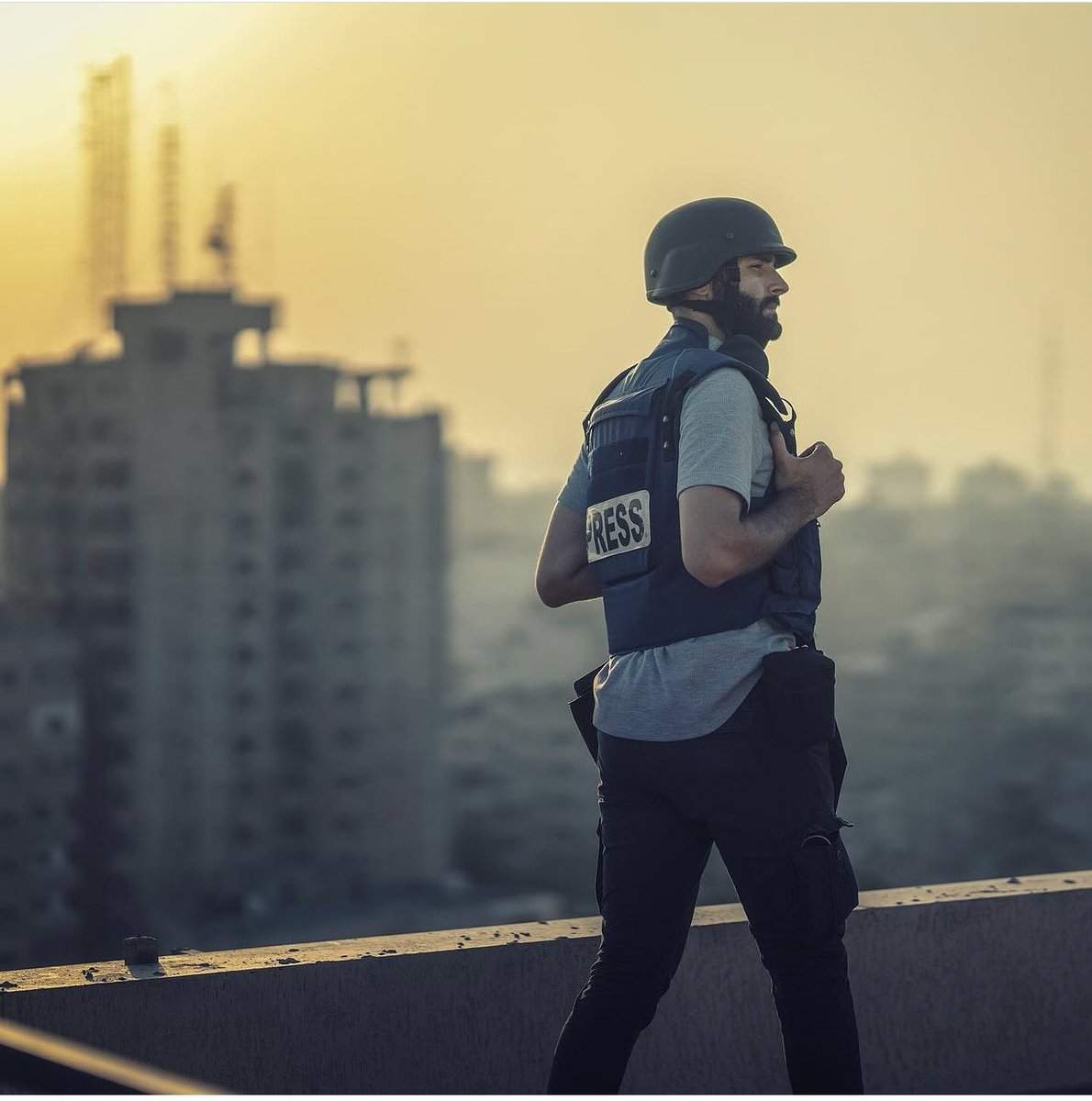 ربنا يطمنا عنك وعن كل اهل غزه يارب عند عودة الاخبار عن اخواتنا في غزة و مع اول انوار الصباح ربنا يرزقنا بيهم فرحة تجعلنا نخرّ لله ساجدين يارب …