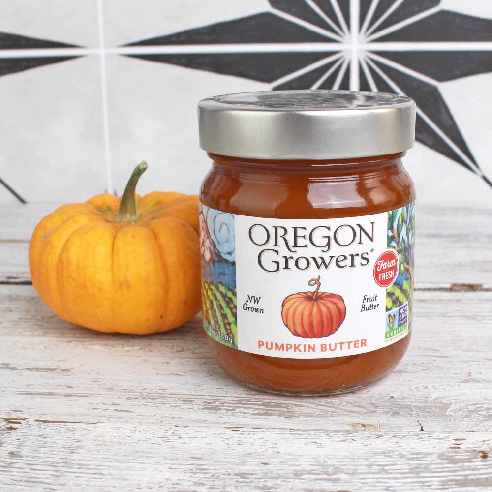 FullCircleFarms's tweet image. Pumpkin spice and everything nice! ⁠
If you're not seasoning your whole life with pumpkin spice flavor, then is it really autumn? We think not. Add any of these delicious items to your delivery next week when you #customizeyourorder. fullcircle.com/product/farm-p…