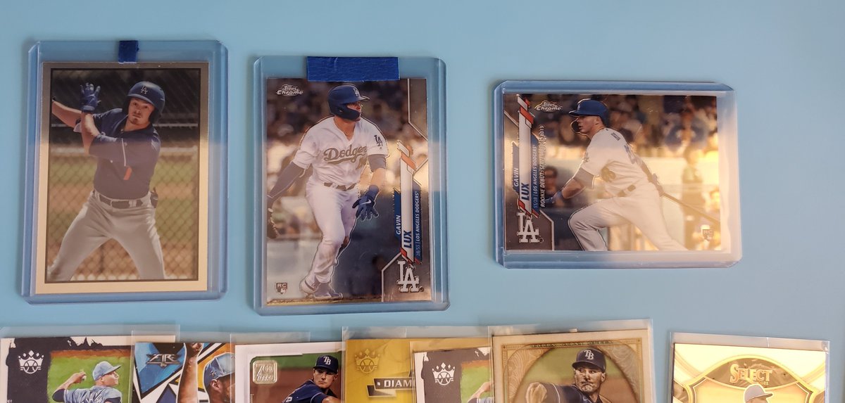 PrimetimeHFS's tweet photo. @breakoutcards_ I have a bunch of cards for sale on my page, all listed in an auction ending in an hour. I've included some sample inventory here. Most under $10. None over $50. Just click my profile. https://t.co/xO1ct5blFQ