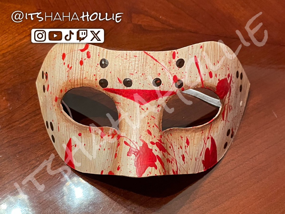 itshahahollie's tweet photo. ๐๐๐ฌ๐จ๐ง ๐
๐ซ๐ข๐๐๐ฒ ๐ญ๐ก๐ ๐๐๐ญ๐ก ๐๐๐ฌ๐ค
My #JasonVoorhees mask is AVAILABLE NOW on my Etsy account!!
โ https://t.co/Iot8ypLcin โ
#Friday13th #FridayThe13th #JasonMask #art #ArtistOnTwitter #Etsy #SpookySzn #smallbusinessowner https://t.co/Bv8vsykboV