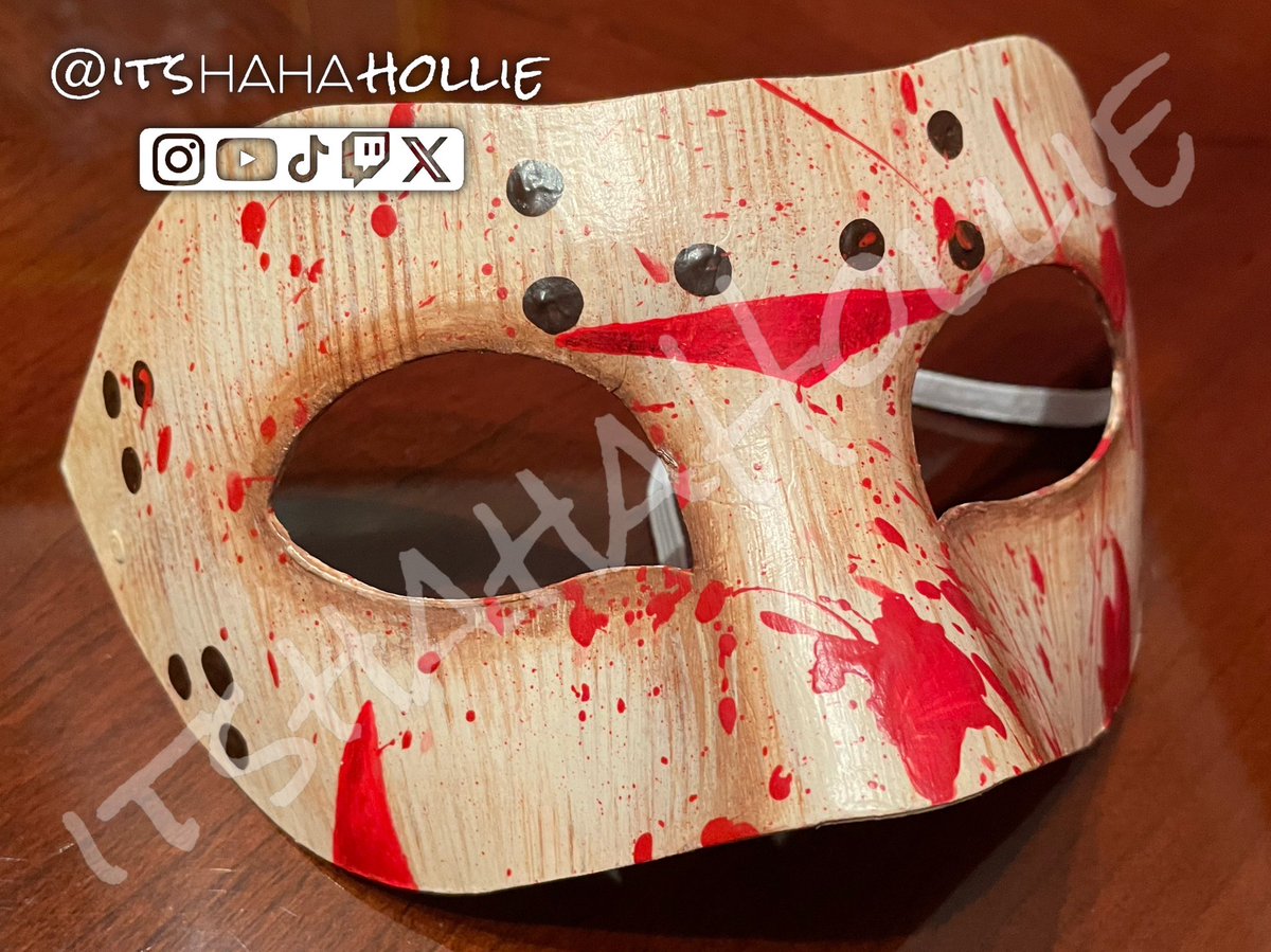 itshahahollie's tweet photo. ๐๐๐ฌ๐จ๐ง ๐
๐ซ๐ข๐๐๐ฒ ๐ญ๐ก๐ ๐๐๐ญ๐ก ๐๐๐ฌ๐ค
My #JasonVoorhees mask is AVAILABLE NOW on my Etsy account!!
โ https://t.co/Iot8ypLcin โ
#Friday13th #FridayThe13th #JasonMask #art #ArtistOnTwitter #Etsy #SpookySzn #smallbusinessowner https://t.co/Bv8vsykboV