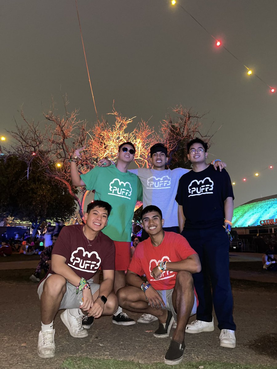 najeliciouz's tweet photo. sadly missing escape this year :(
tb to escape 21 and 22 https://t.co/6Wn01R1tIP