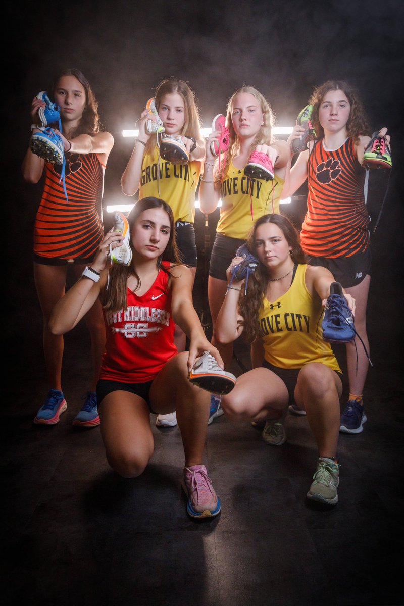 wviccari's tweet photo. Best of luck to all the county athletes competing tomorrow at the District X XC Championship. The county is set for a terrific day.  Thanks to @lukemarzano for a great media day shoot for some of our county girls.  Let’s go!!! @BobGreenburg @PennTrackXC @DanHiner_Sports https://t.co/H8t95I4kLN