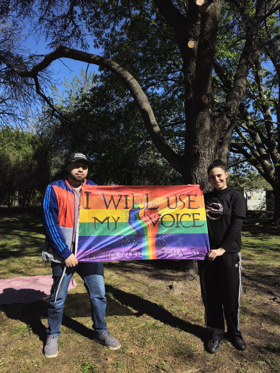 Angelina461428's tweet photo. @WillFnHunt Hi Will! I am twittering on behalf of Evanescence Fans from the south of Buenos Aires, Argentina. We all want to thank you for such an incredible show we were able to see in our country! We love all of you! Here are some photos of our flags. https://t.co/gZ8gEzYEO5