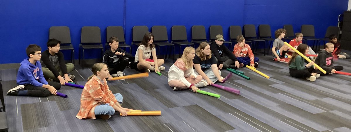 bwsapp94's tweet photo. @theSMSD,@BriarwoodElem,@Bulldogs512 

Older students at Briarwood Elementary are playing various songs on boomwhackers.  "Ghostbusters"  is a favorite this time of year. https://t.co/IfEq3GYb2y