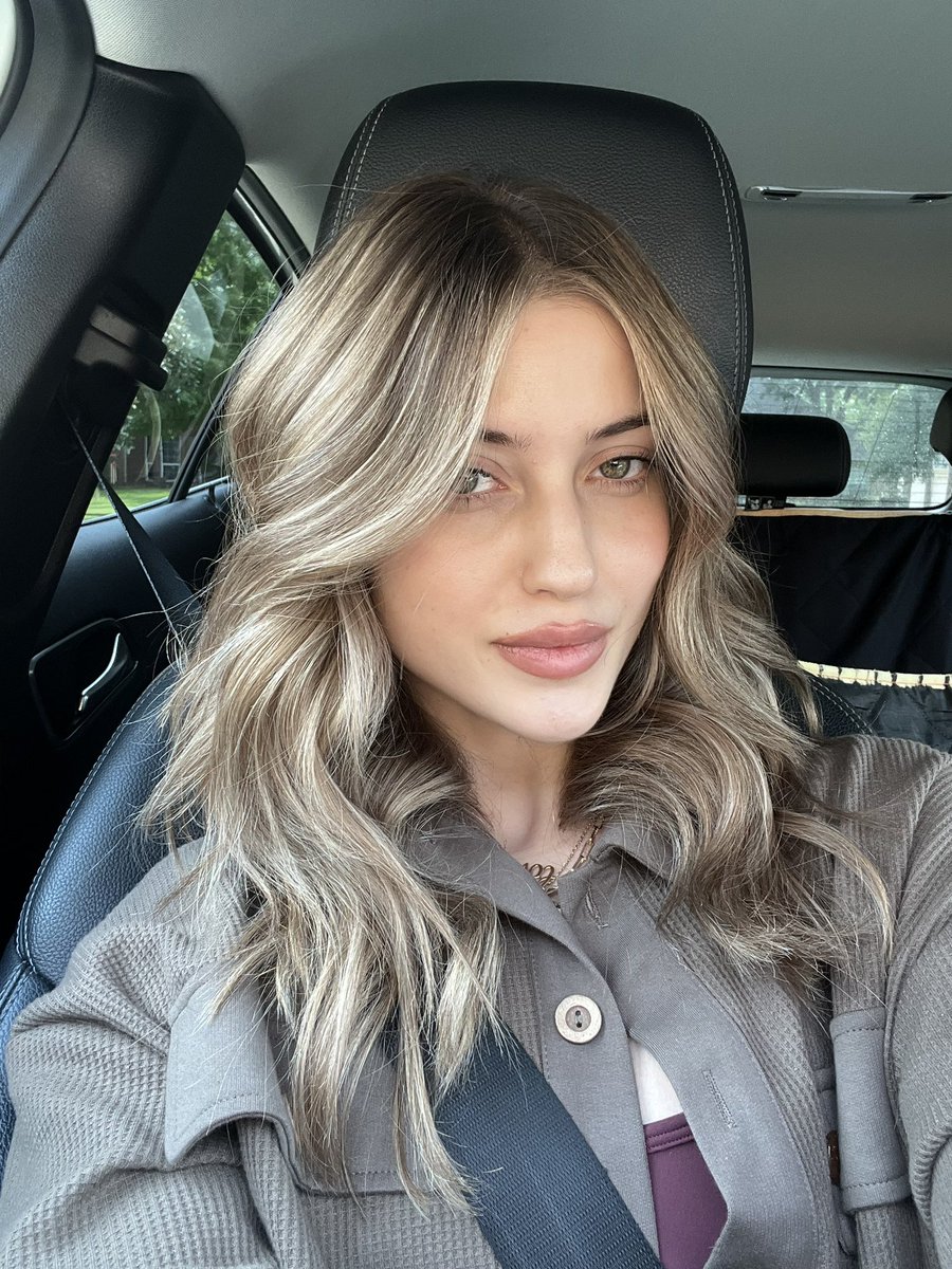 Hannah Rickard tweet media