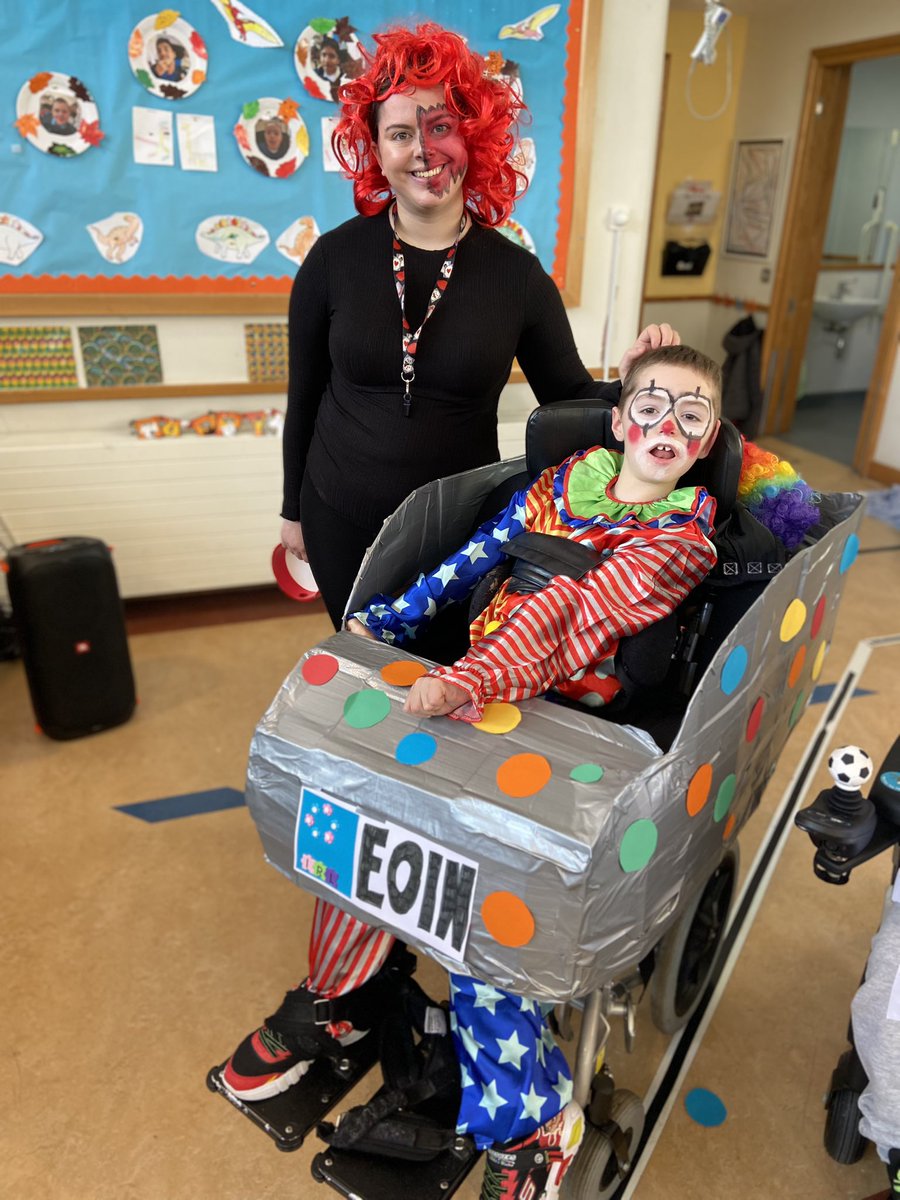 Students &amp; staff celebrated the last day of term in style! Special guests from little pals Montessori <a href="/EnableIreland/">Enable Ireland</a> #sandymount #halloween #inclusion #Integration