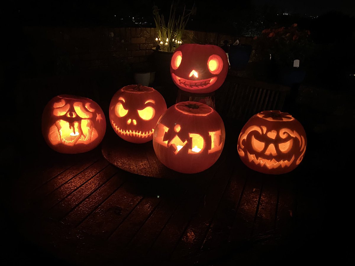 Luci_Power's tweet photo. Hey @LidlGB thought you might appreciate our pumpkin carving competition 🎃 who wins?

#halloween #lidl #pumpkins https://t.co/NvoinYP3xb