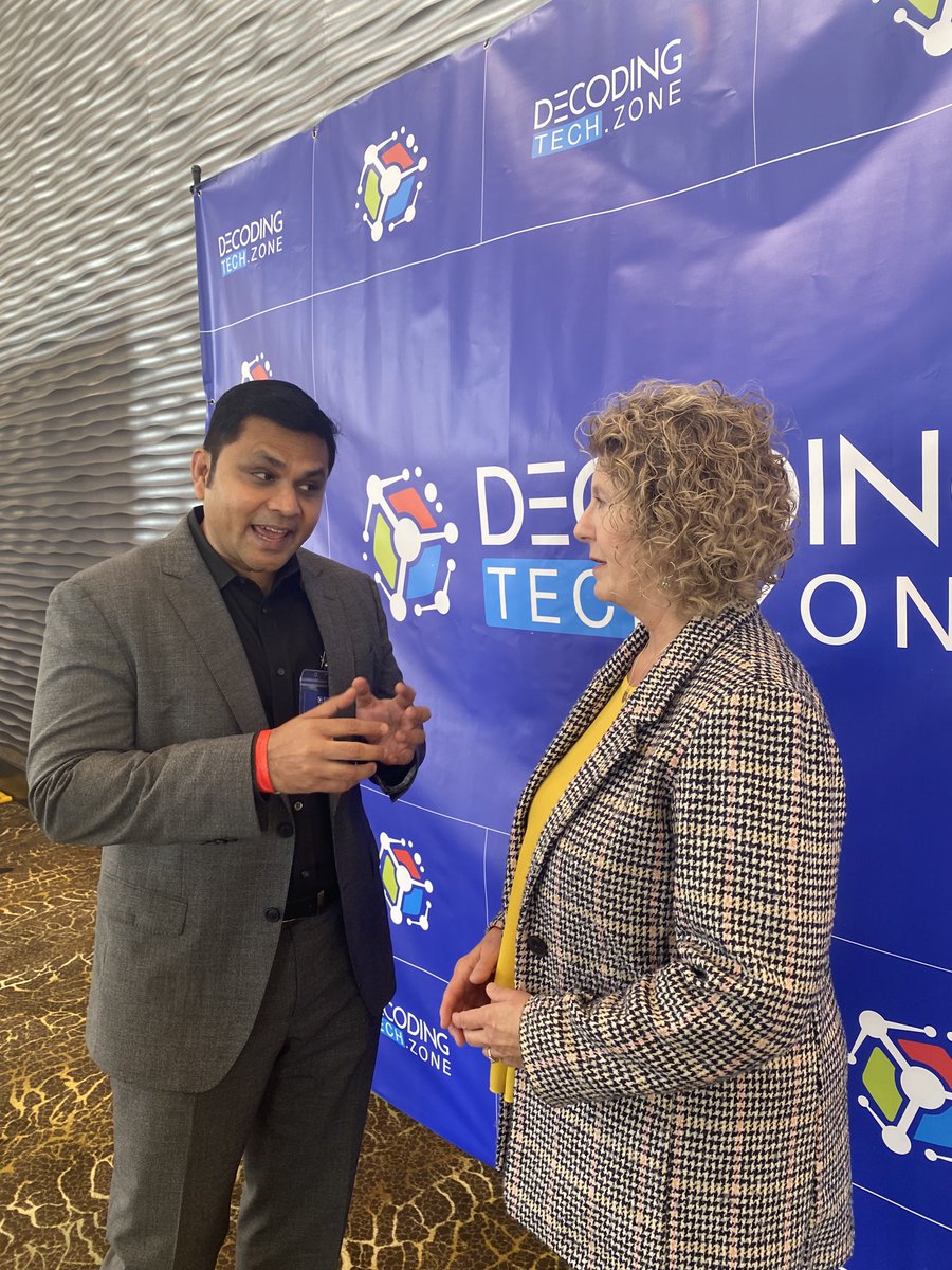 What a day we've had at #DecodingTECHZone #Conference today! Thank you to everyone who came by to learn more about us!

A huge thank you to the host and visionary Kader Khan and his team for putting together such a wonderful showcase of Brampton tech talent!

#startups #tech