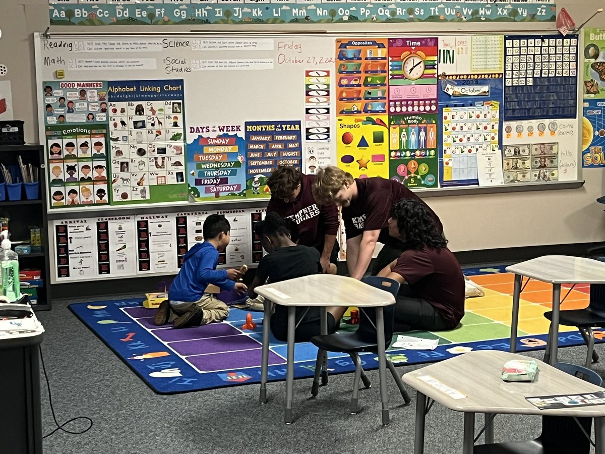 KHSBaseball1988's tweet photo. So proud to help out at TWE today!!! The boys got involved and made some new friends!! @KHS_Cougars @DrDJackson4 @FBISDAthletics https://t.co/WBh7ZPd2x3