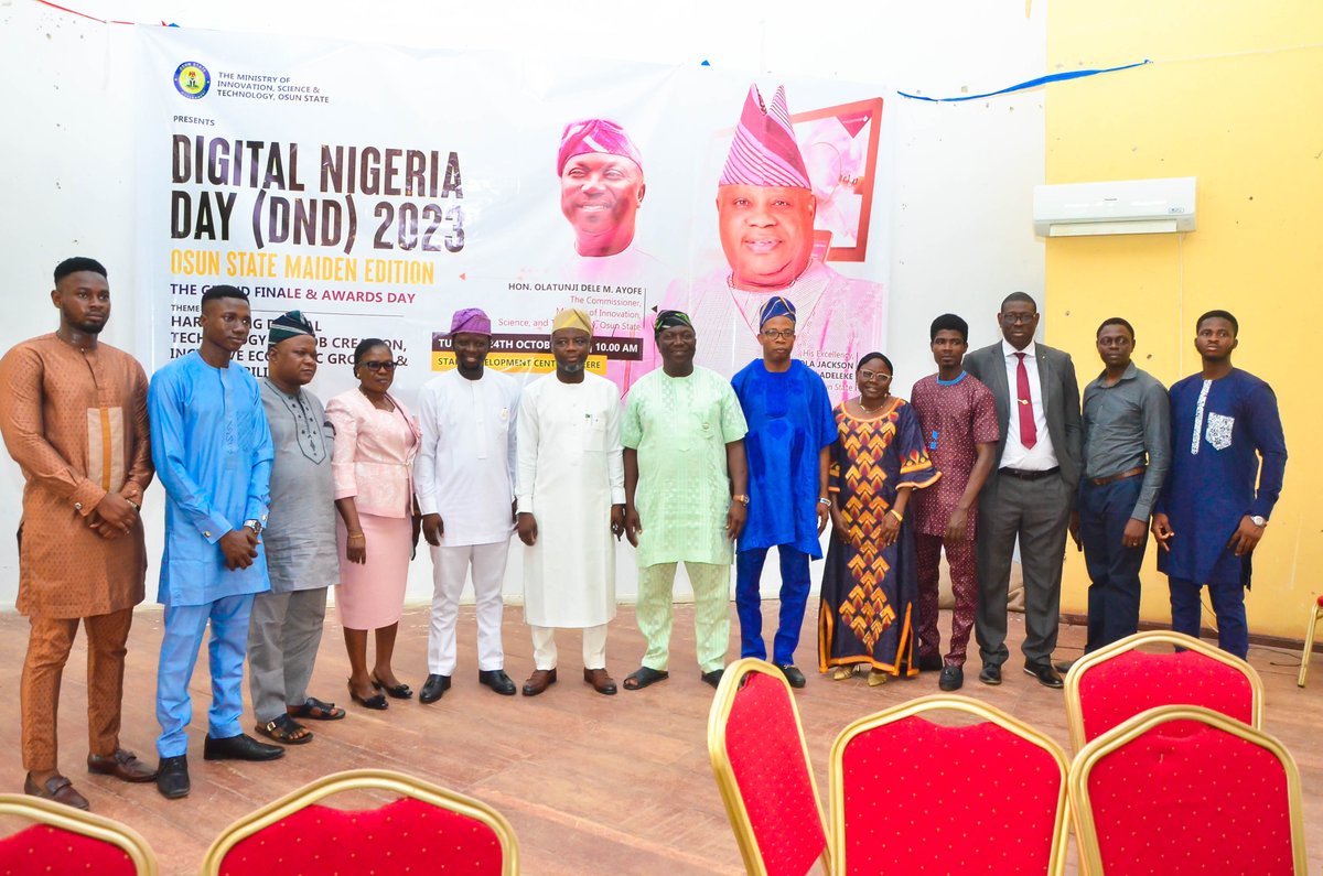 I'm thrilled to announce that my team won 1st place at the University project exhibition for Digital Nigeria Day with our Design and Development of a 3-axis CNC Milling Machine!