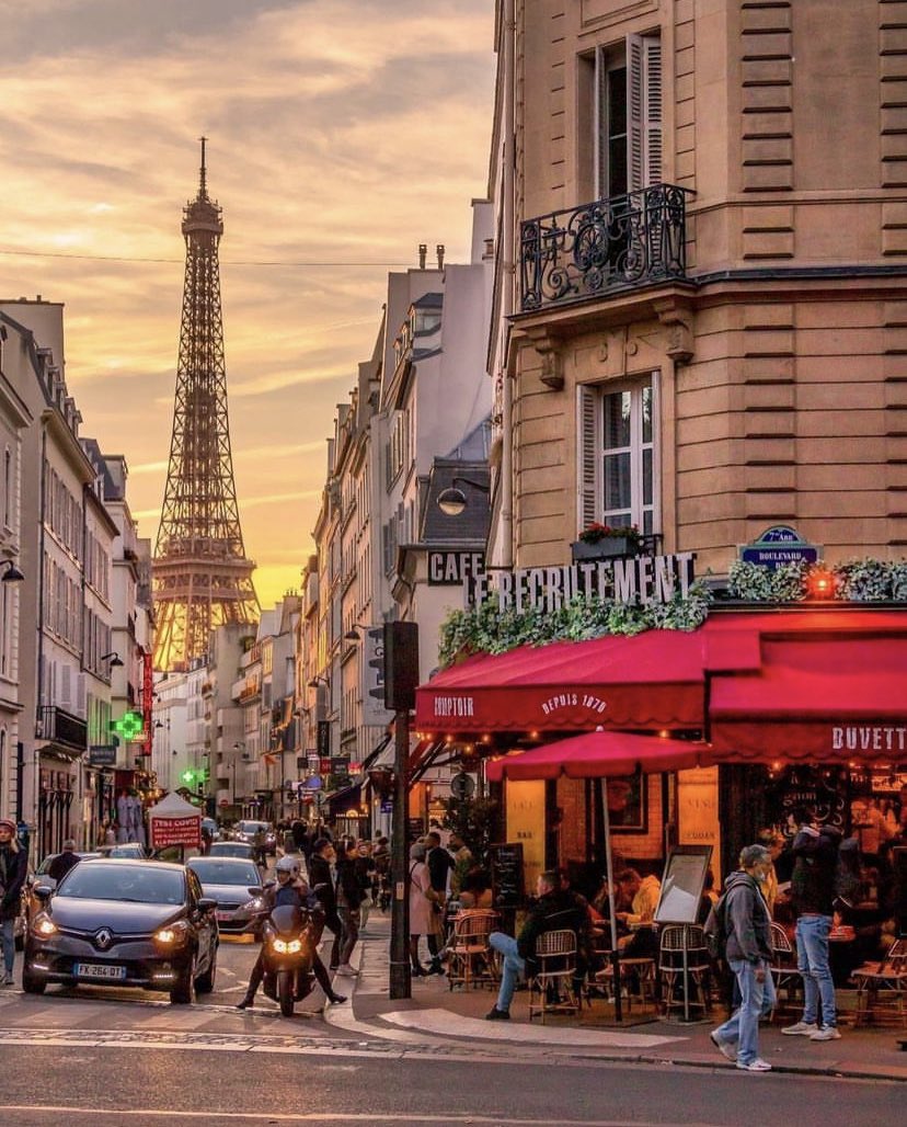 W0rld2026's tweet photo. Paris https://t.co/RNY7CjeaTq