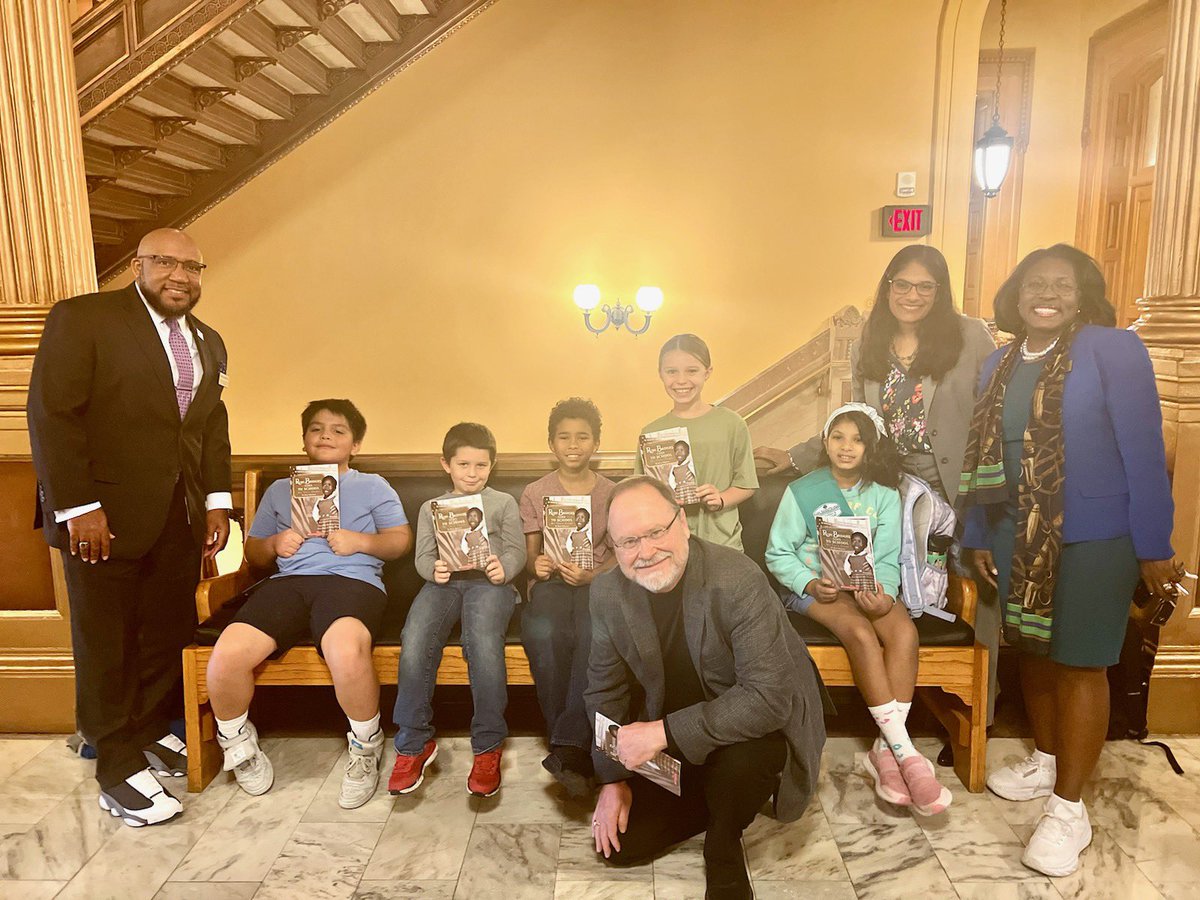 draslewis's tweet photo. Thank you @GovLauraKelly for signing and proclaiming November 14, 2023 as Kanas “Ruby Bridges” Walk to School Day. Thank you @RubyBridges for your courage. Many thanks to Representative @Poskin4KS for bringing this forward and the @KAAACommission for your advocacy. #RubyBridgesKS https://t.co/CR2YyHSCWb
