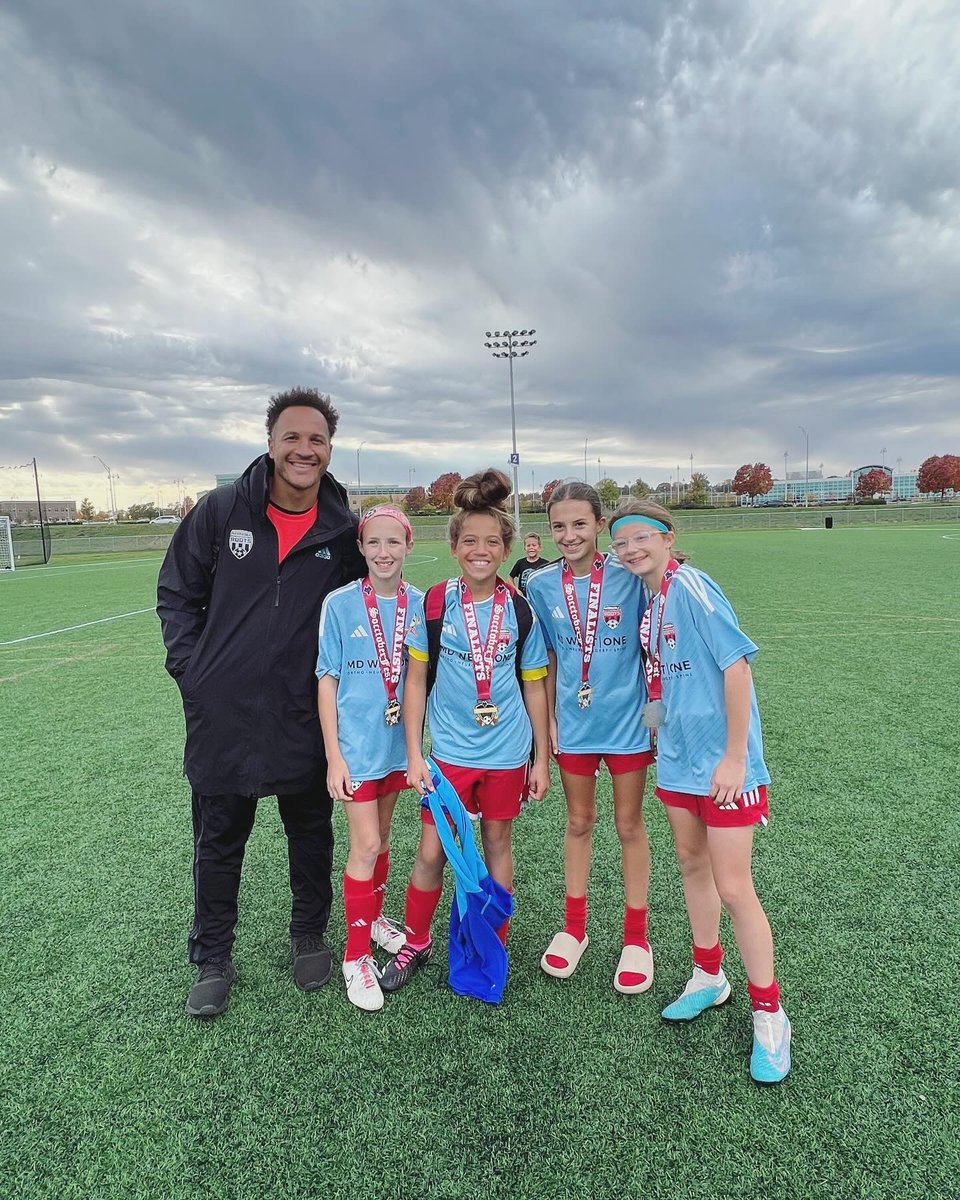 NERootsSC's tweet photo. Congratulations to the Nebraska Roots 2011G I team who took 2nd place at Socctoberfest!  Four players from the Nebraska Roots 2012G I team guest played for the tournament!  ⚽️🔥🥇 https://t.co/3JnnE2RTCZ