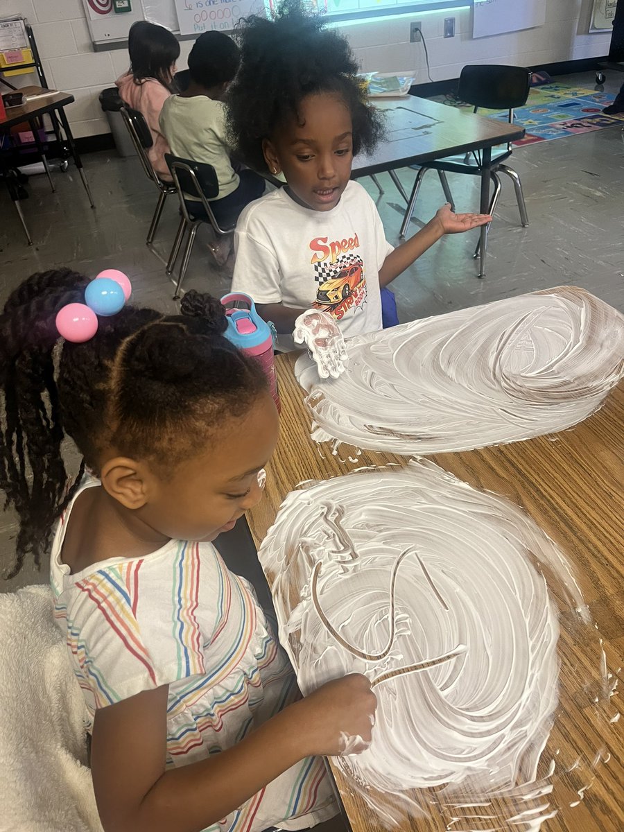 Danielle Pitts (@pittsluvs2teach) on Twitter photo The Kindergarten team always makes learning a fun and engaging experience for our little dolphins. <a href="/WLE_HCS/">Wesley Lakes Elementary</a>🥳 The Kindergarten team always makes learning a fun and engaging experience for our little dolphins. <a href="/WLE_HCS/">Wesley Lakes Elementary</a>🥳