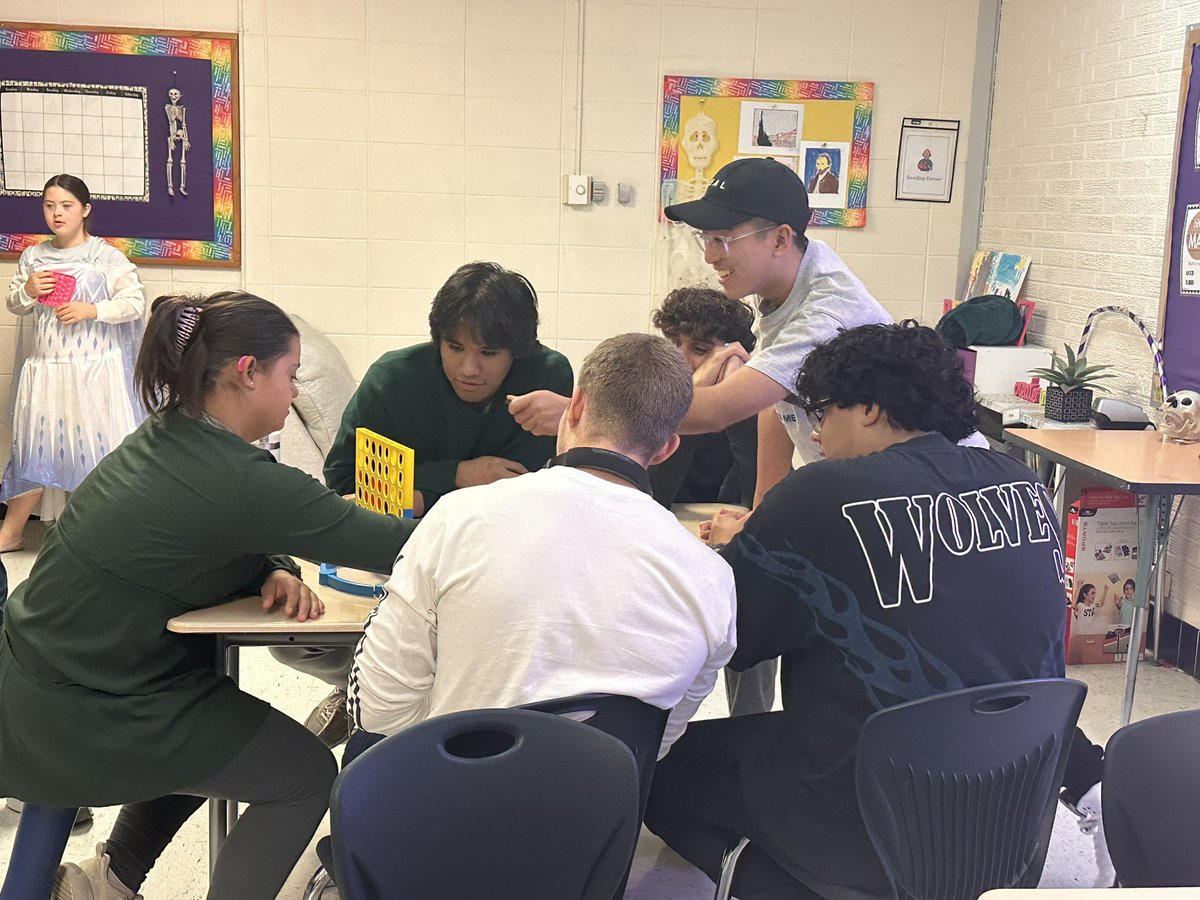 Science_Larson's tweet photo. This afternoon AP Biology period 6/7 visited with some of our neighbor friends for some Halloween fun!!  Thank you for that invitation!! 🎃🍁👻 @WaucondaHS118 https://t.co/3sEjmdsAas