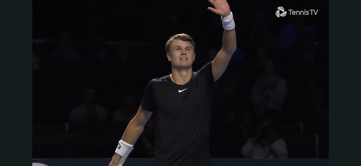 LoliLondon's tweet photo. @josemorgado What a match !!! #BaselOpen https://t.co/maFKkcch1R