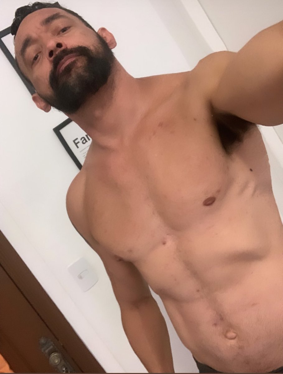 ALLUCINATED's tweet photo. SEXTOU! Qual boa de hoje? https://t.co/CrFk3P2BvL