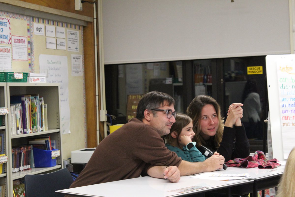 BrownPocoBlue's tweet photo. Literacy Night was a blast!  Thank you to families and teachers for coming together and celebrating all the language learning happening in our classrooms - every grade level participated JPK-8, including specialists and our middle school English and social studies teachers! https://t.co/iHbe7TUGn9