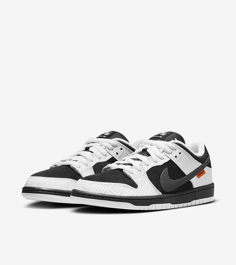 SOLELINKS's tweet photo. Official Images: TIGHTBOOTH X Nike SB Dunk Low https://t.co/YJWXtiqPvv