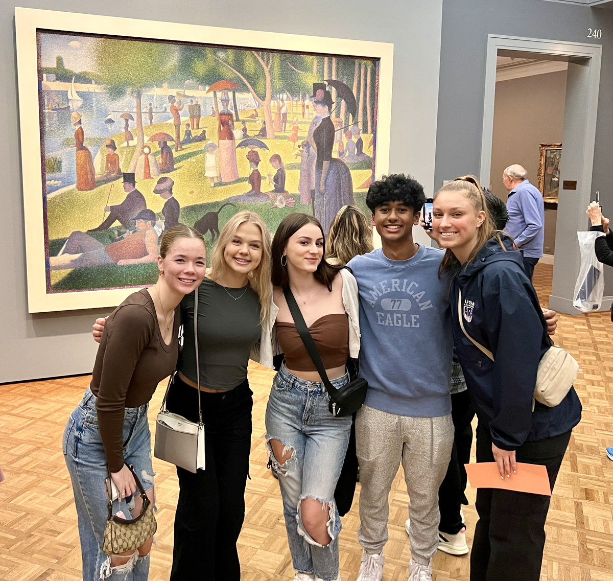 HUMANITIESofPHS's tweet photo. We came, we saw, and we recreated art with our bodies. Another successful scavenger hunt with our Humanities students @artinstitutechi @KnightsofPHS @stoltz_nicole @District214 https://t.co/JQ3HAIQEK4