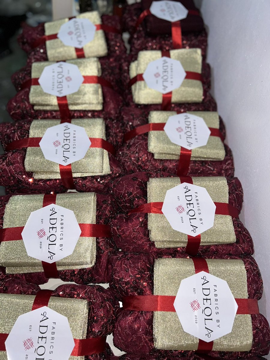 dee_olaaaa's tweet photo. Best in sourcing and packaging asoebi 

@fabrics_byadeola on Instagram 

Location: Ibadan

Owe owe one Zino Very dark man Mr easy Chioma Davido https://t.co/oypBkuD0dd