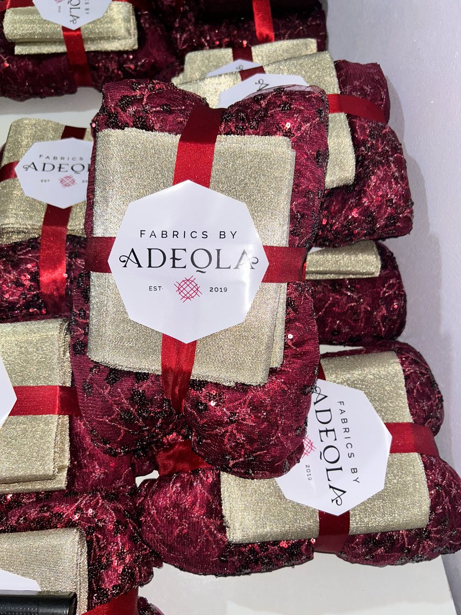 dee_olaaaa's tweet photo. Best in sourcing and packaging asoebi 

@fabrics_byadeola on Instagram 

Location: Ibadan

Owe owe one Zino Very dark man Mr easy Chioma Davido https://t.co/oypBkuD0dd