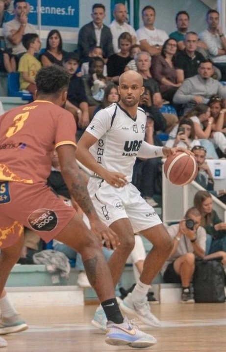 Huge perf by #DannyEvans <a href="/danny4evans/">Danny Evans</a> to beat the league leader tonight 20eval, 13pts, 6-9fg, 7rbs, 3asts, 1stl, 1blk
#TheNewWay