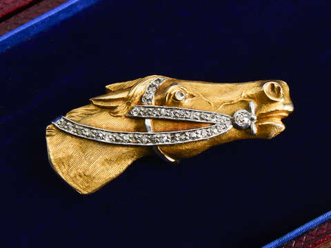 The Three Graces tweet media