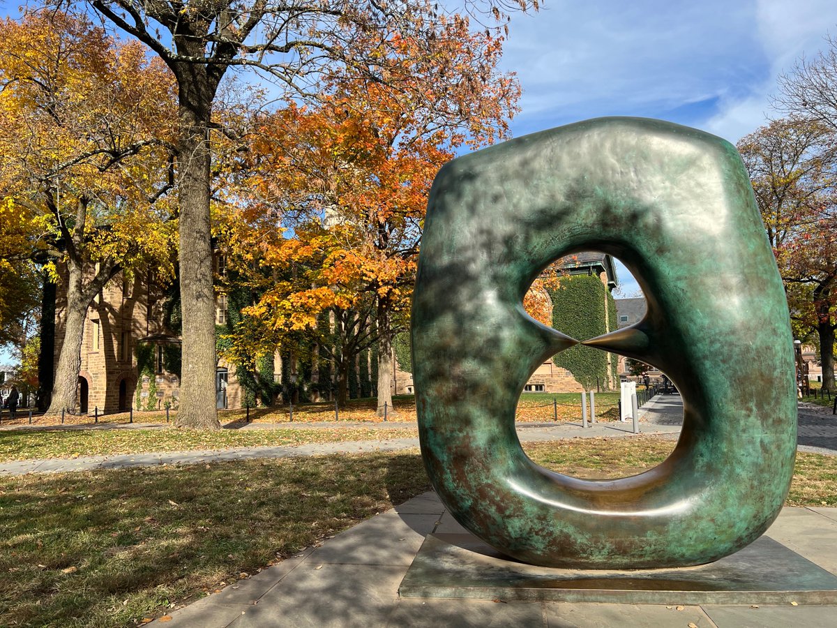pawprinceton's tweet photo. @Princeton,  you look good in the fall 🧡🍂 https://t.co/jyG0plwMzw