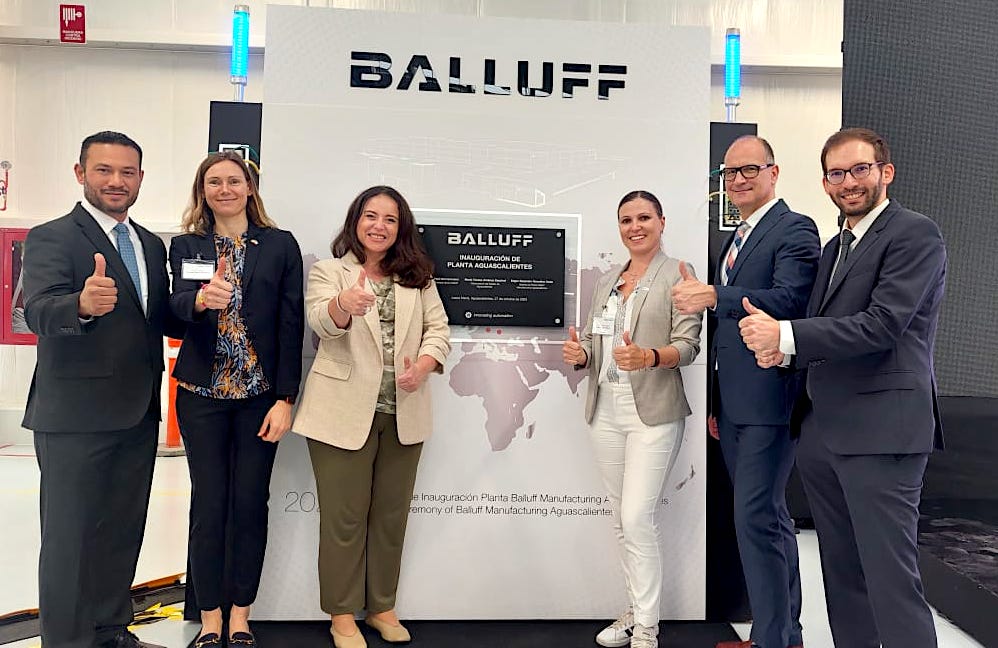 AlemaniaMexi's tweet photo. Felicitamos a la empresa 🇩🇪 #Balluff por la inauguración de su planta en #Aguascalientes . Agradecemos el apoyo de la Gdora. @TereJimenezE para facilitar su construcción. La planta de este "Hidden Champion" se construyó en tiempo récord con un equipo Internacional muy motivado. https://t.co/0nHGICwHjD