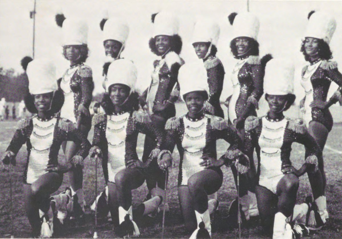 AUC Woodruff Library tweet media