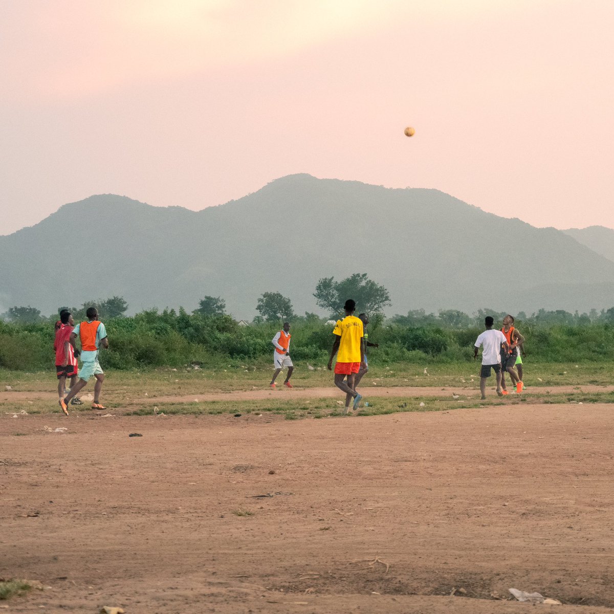 #ProjectAfrica Day 189: 61.1km

Another brick in the wall. Finished the days running in a small town. Went over to the footy pitch to see the locals having a game. Gaffer asked me if I can play ball. I said, gaffer. Just ran 8000 odd km's to get here so bit stiff, but best