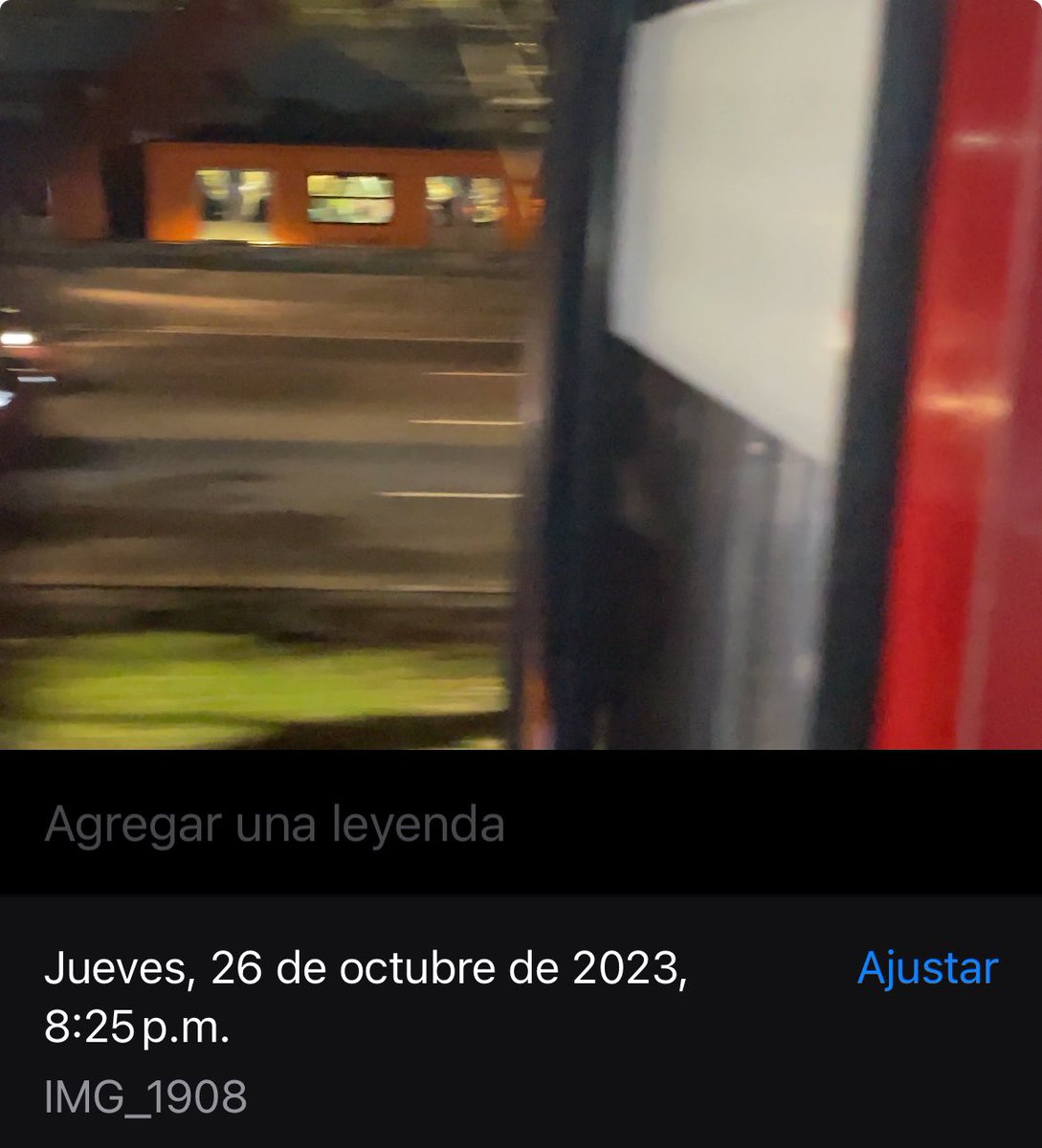Dubrz_nomas's tweet photo. @MetrobusCDMX Jueves 26 de octubre a las 8:25 pm https://t.co/hGxBpbcak0