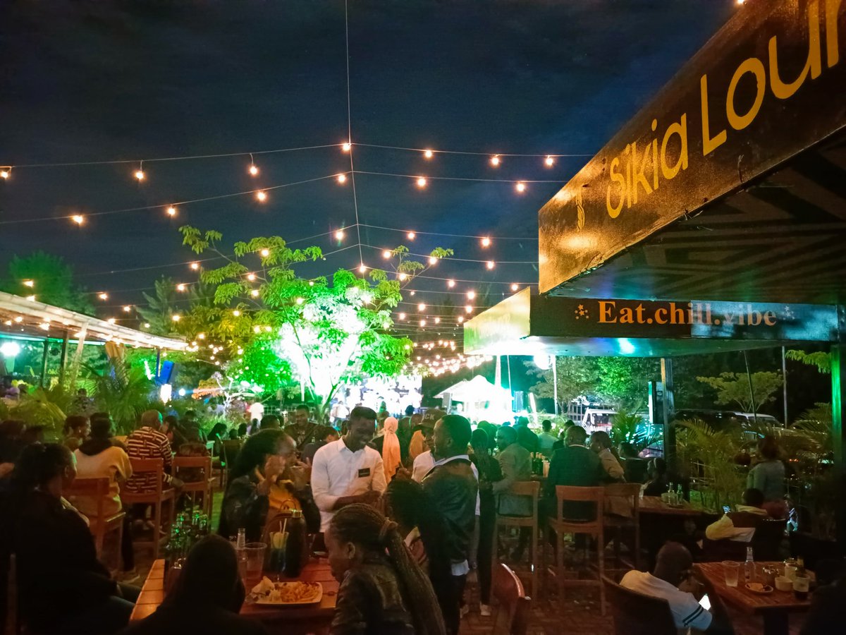 SikiaLounge's tweet photo. About tonight https://t.co/SnDYUlDiIE
