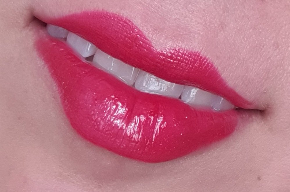 lau__barrera's tweet photo. ♥️💄 https://t.co/g4VWyMPXDQ