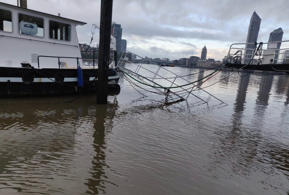 Yesterday this gangplank became detached and fell into the river. Thank god no-one was hurt. Before Andrew Moffat took over <a href="/ChelseaYacht/">Chelsea Yacht & Boat Company</a> these failures were as rare as hens’ teeth. Now the mooring is run by ‘The Rachman of The River’ and (1/4)