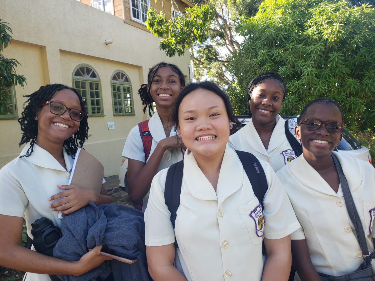 NorthGateHigh's tweet image. Students returning from their dental checks courtesy of the Ministry of Health!