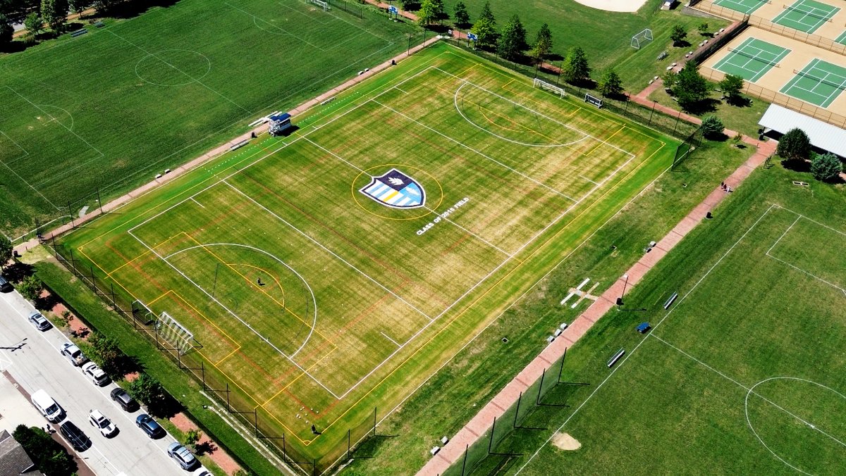 KSC finished renovations on the Springside Chestnut Hill Academy Athletic Stadium and utility field. 
Astroturf 3D3 Blend✅
Brock shock-pad absorber✅
Brockfill organic infill✅
keystonesportsconstruction.com/springside-che…
#SCHacademy #SaferFields #BrockFILL #KeystoneAthlete #KSC #AstroTurf #Keystone