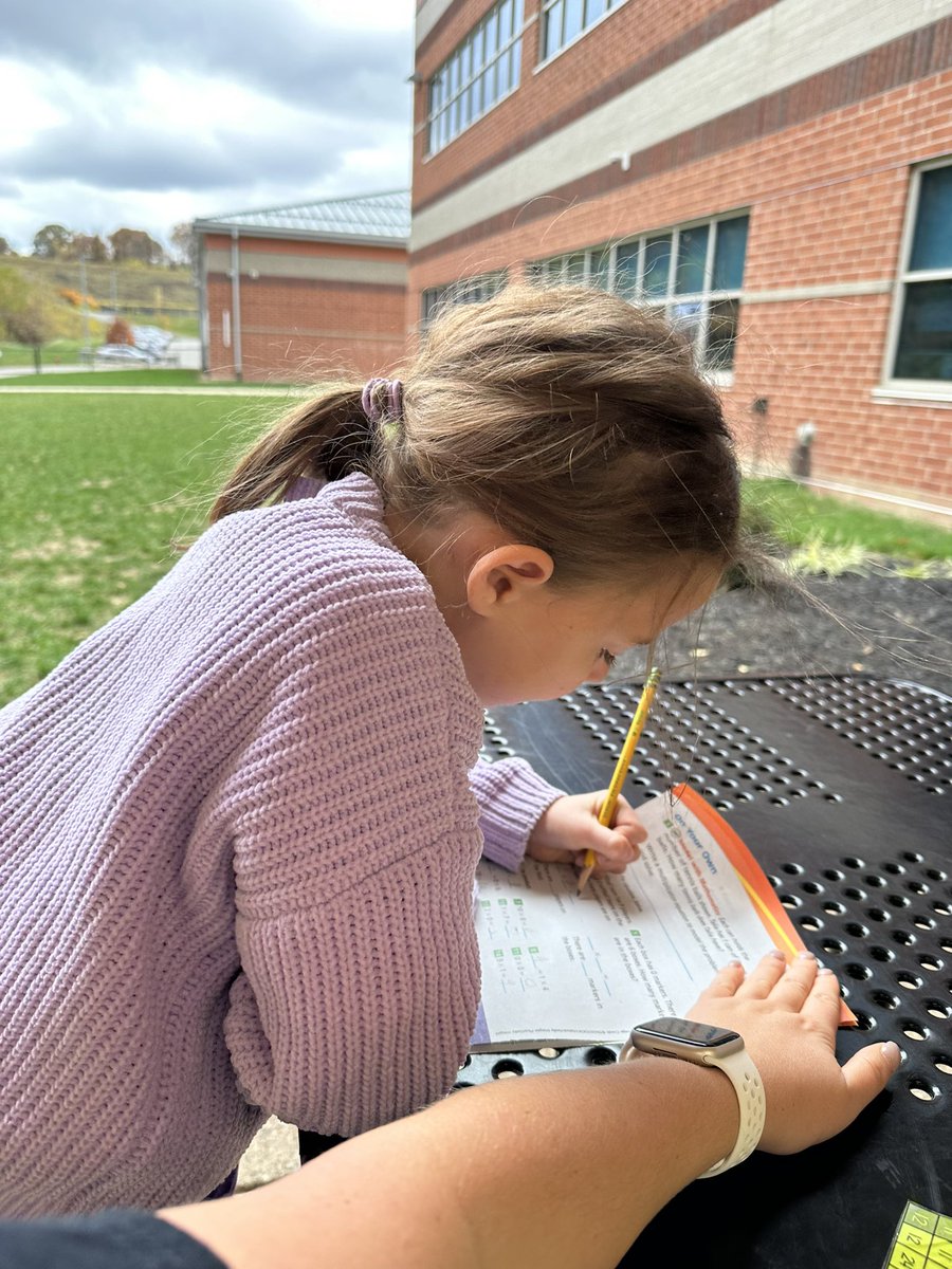 What better way to work on some multiplication and Study Island…Soaking up these nice October days 🍂☀️#montourproud <a href="/MontourSD/">Montour School District</a> <a href="/CarlisleMSD/">Rob Carlisle, Ed.D</a>
