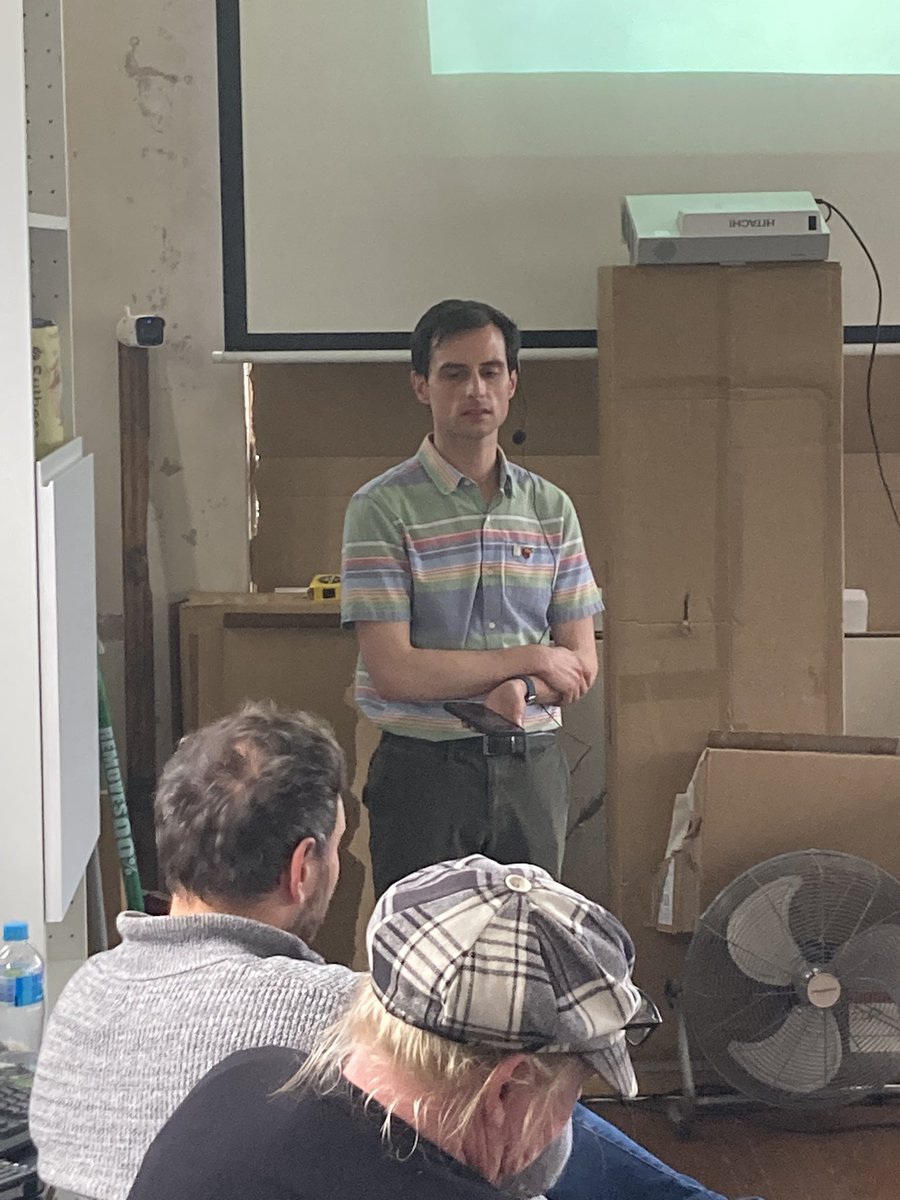 OzKfest's tweet photo. Jeremy Barr-Hyde was next up with a very informative session sharing with us all the things he wished somebody had told him earlier based on his extensive experience with retro repairs.
TL;DR: recap everything now https://t.co/iRlK9BngoE
