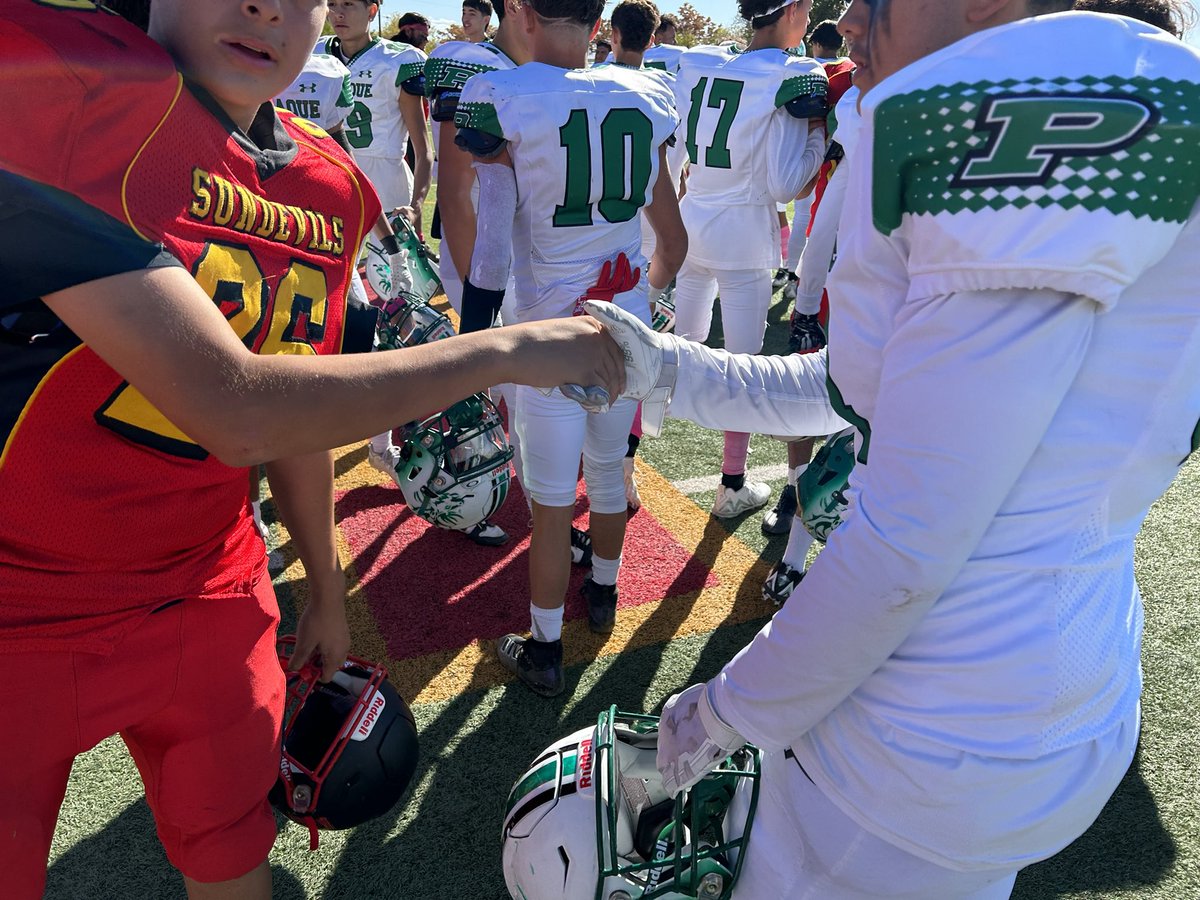 _NMAA's tweet photo. Pojoaque vs Espanola Valley pregame #CompeteWithClass https://t.co/I0jbF7VG18