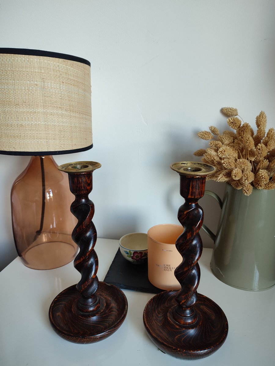 Heathuk's tweet photo. Excited to share the latest addition to my #etsy shop: Pair of antique oak barley twist candlesticks https://t.co/UhDHjCvdDS #brown #candles #barleytwist #oak #antique #vintage #retro #christmas #candlesticks https://t.co/KpzM45C7Pq